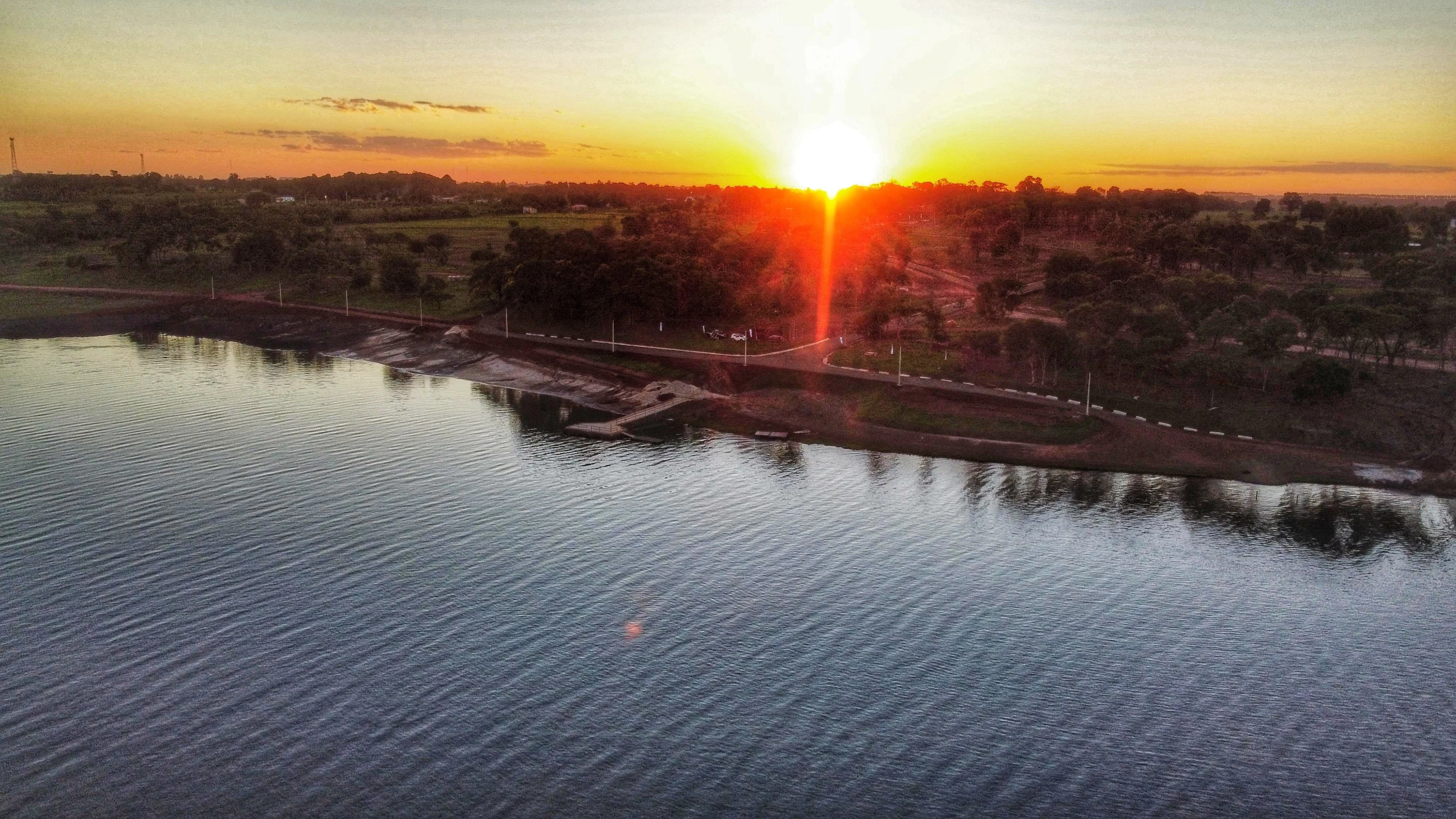 1b077d96-78c1-4b70-b03e-a04d57b074bd